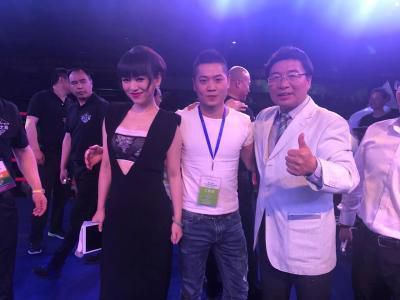 亚洲激情婷婷